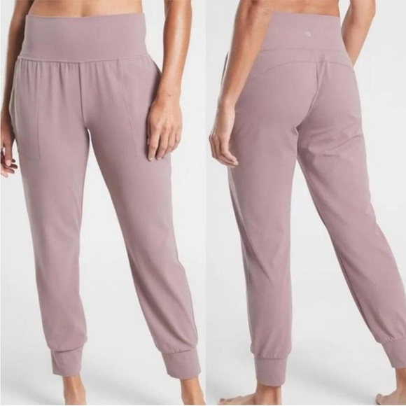 Athleta Pants - 3 pair Athleta salutation joggers